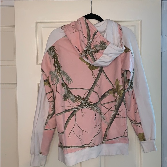 Pink camo - Picture 2 of 2